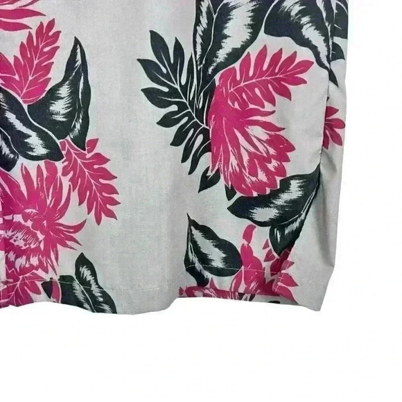 Cooke Street Honolulu Turquoise Gray Floral Short Sleeve Button Up Shirt Large - Picture 9 of 12